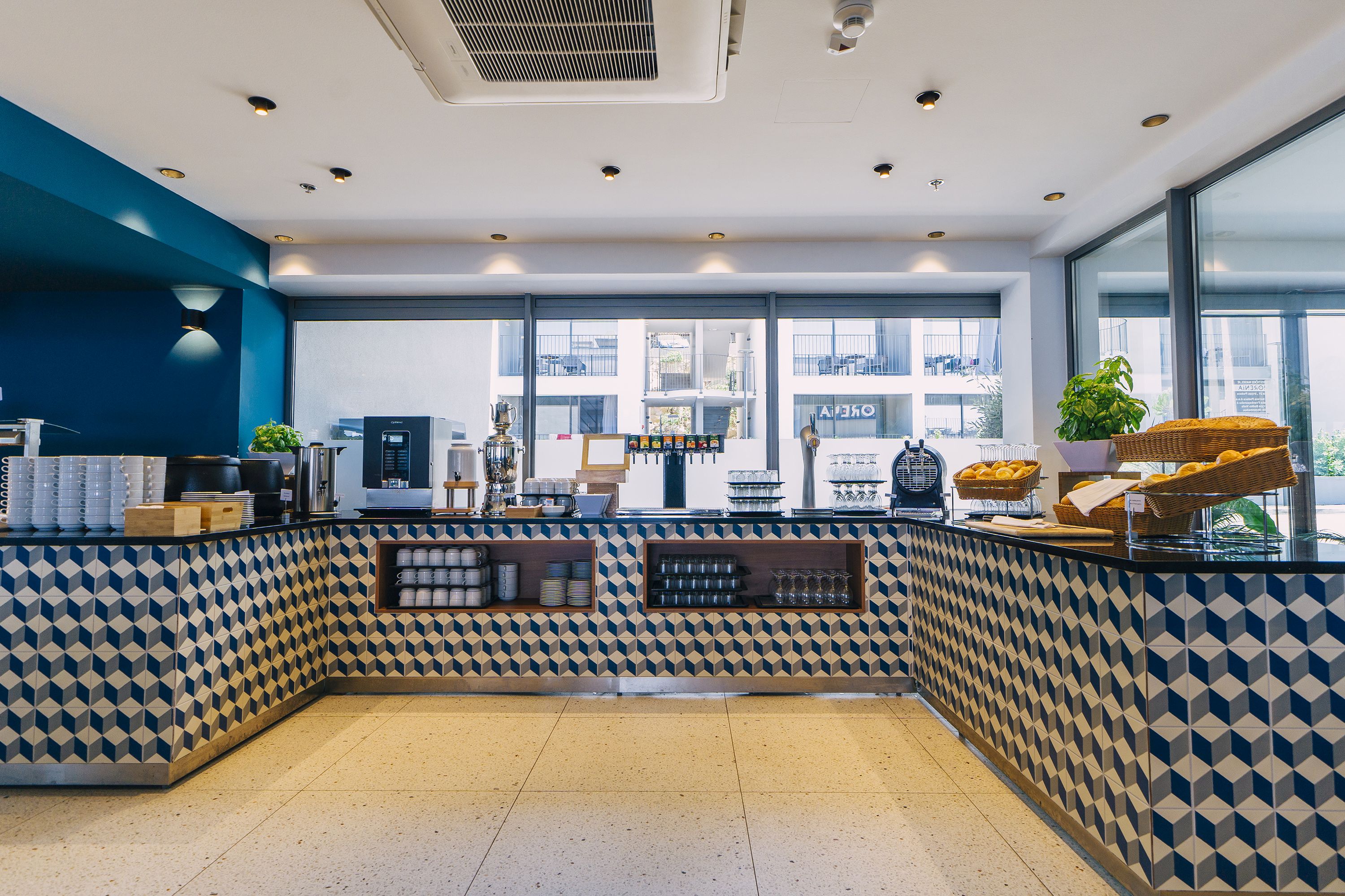 Morenia Beach Resort 3