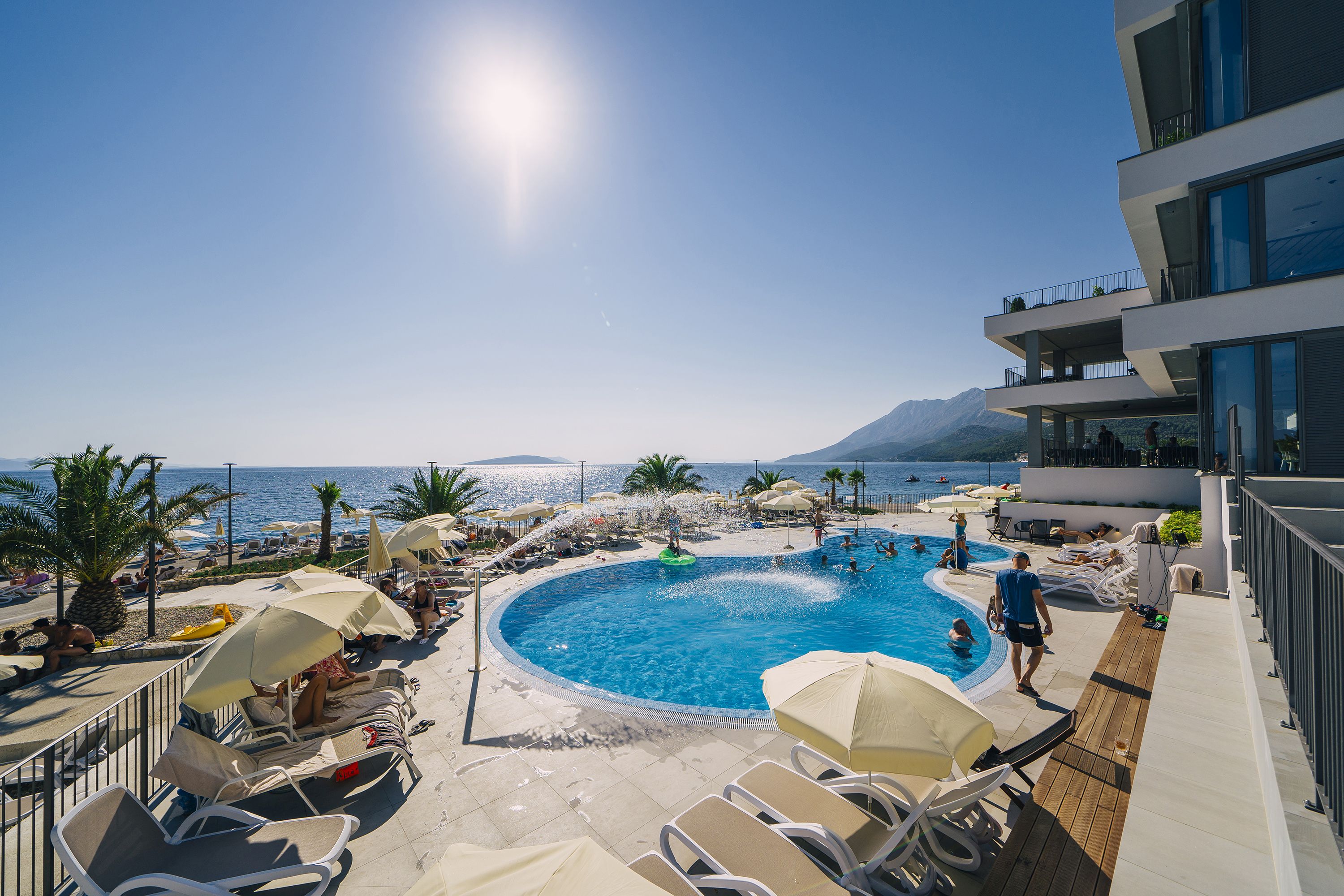 Morenia Beach Resort 11