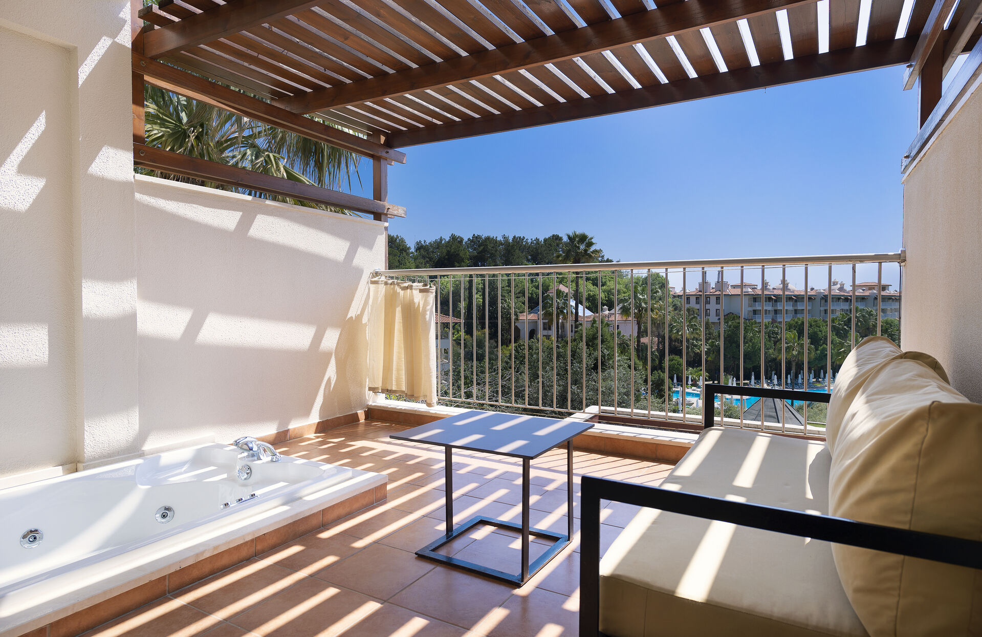 Barut Hemera 30