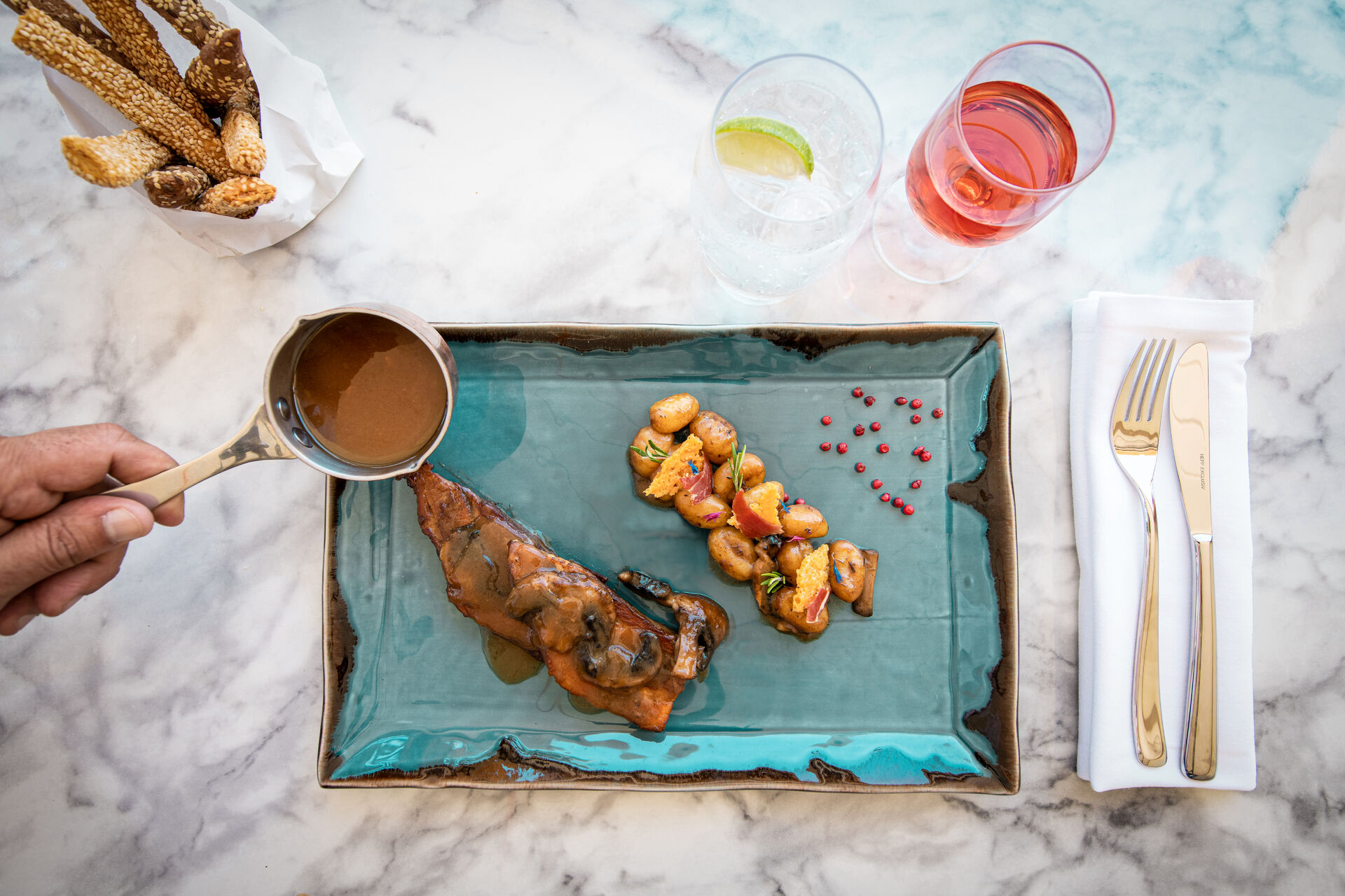 Mitsis Rinela Beach Resort & Spa 11