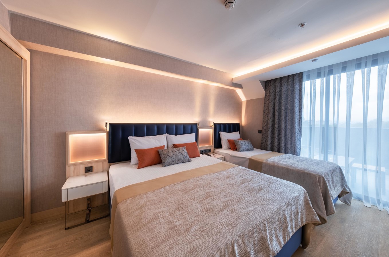 Lago Hotel 9
