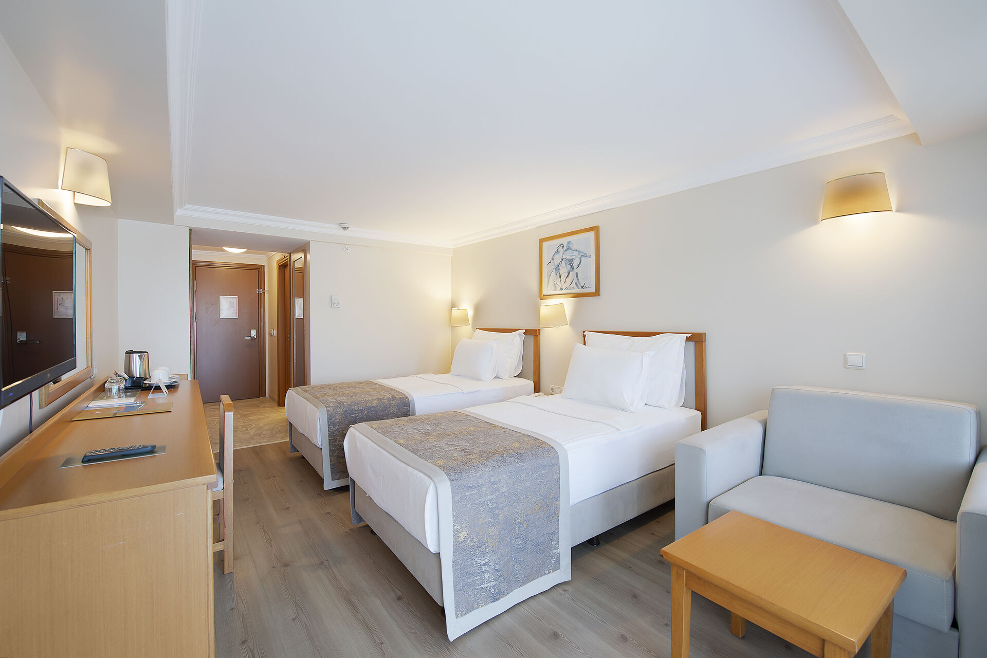 Miramare Queen 38
