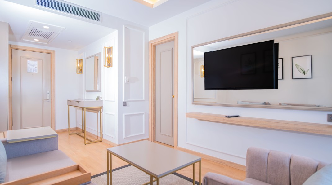 Miramare Queen 27