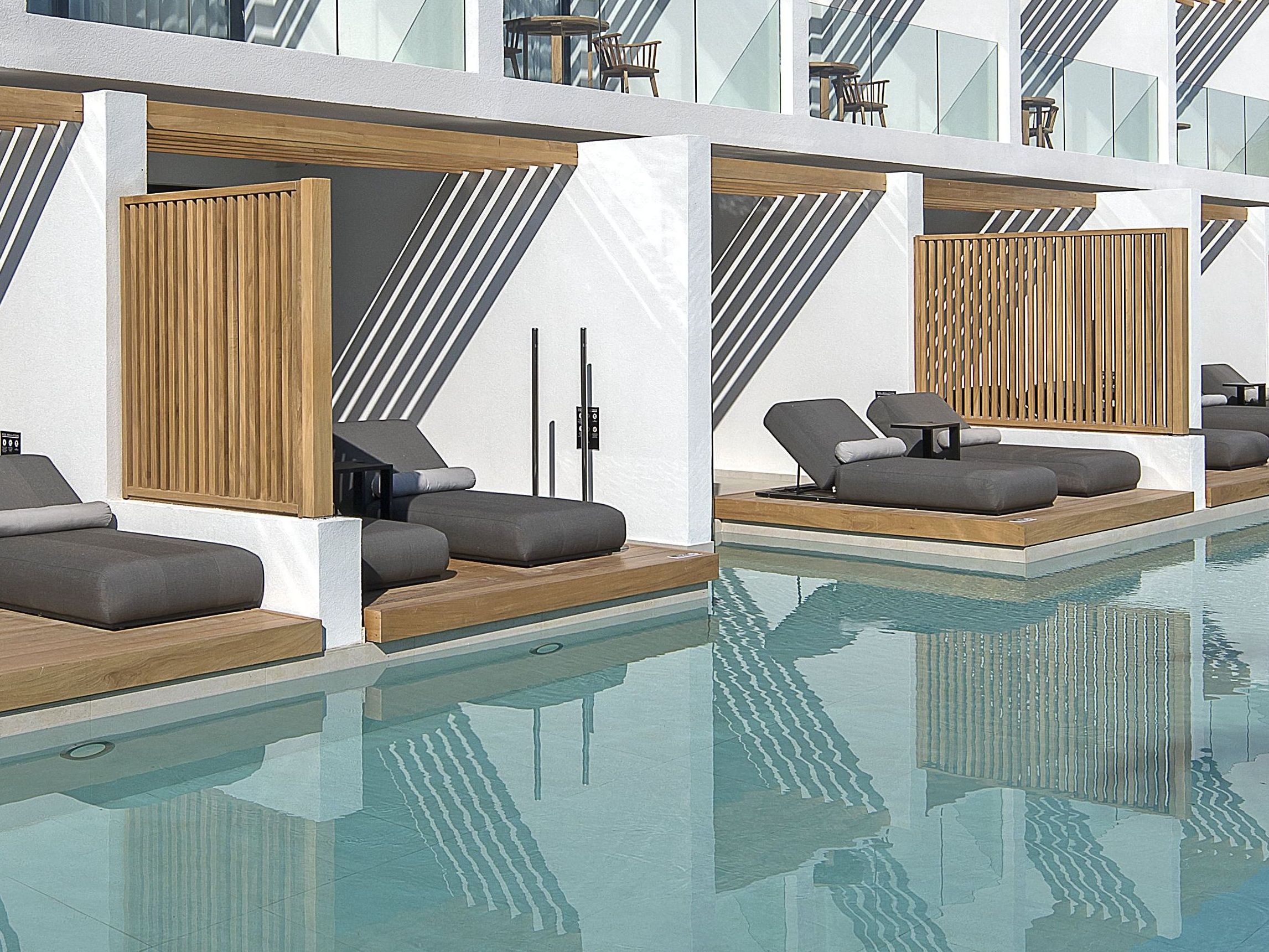 Hotel D'Andrea Lagoon All Suites 4