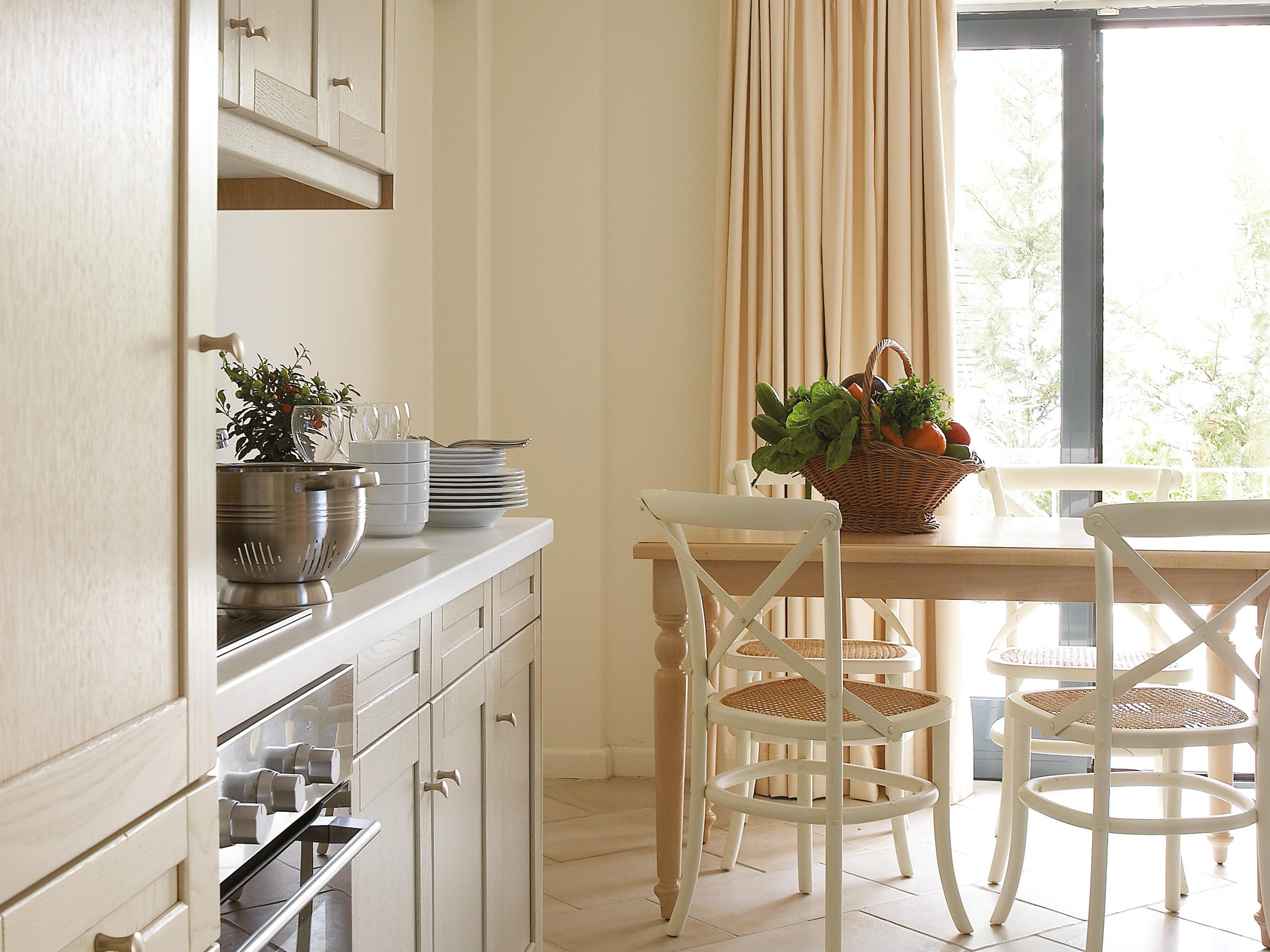 Grecotel Plaza Beach House 10