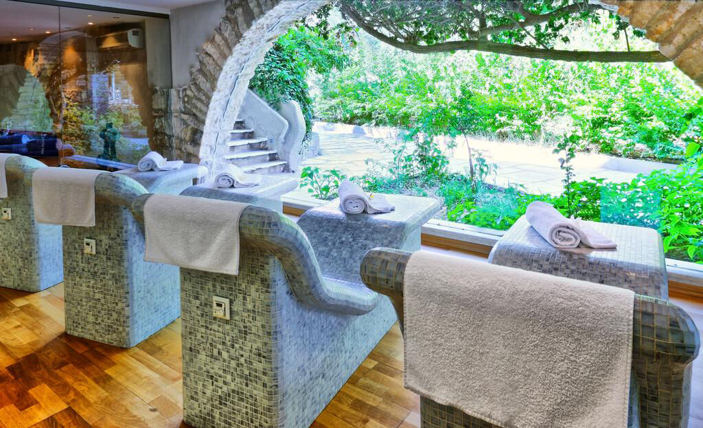 Grecotel Meli Palace 12