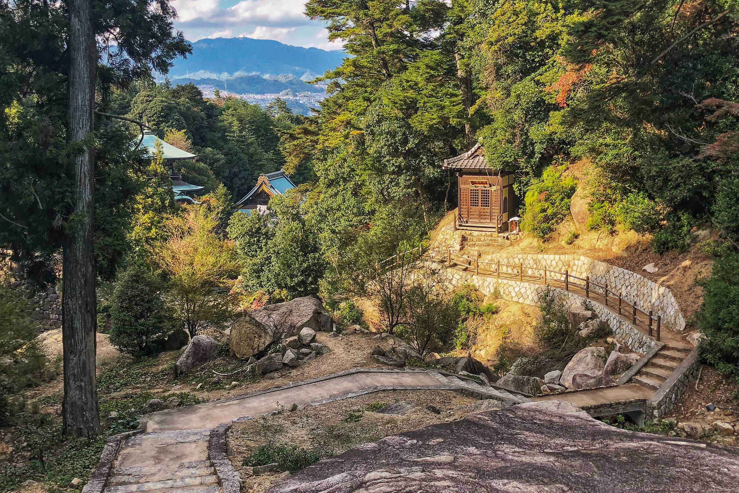 Najkrajšia cesta Japonskom 37