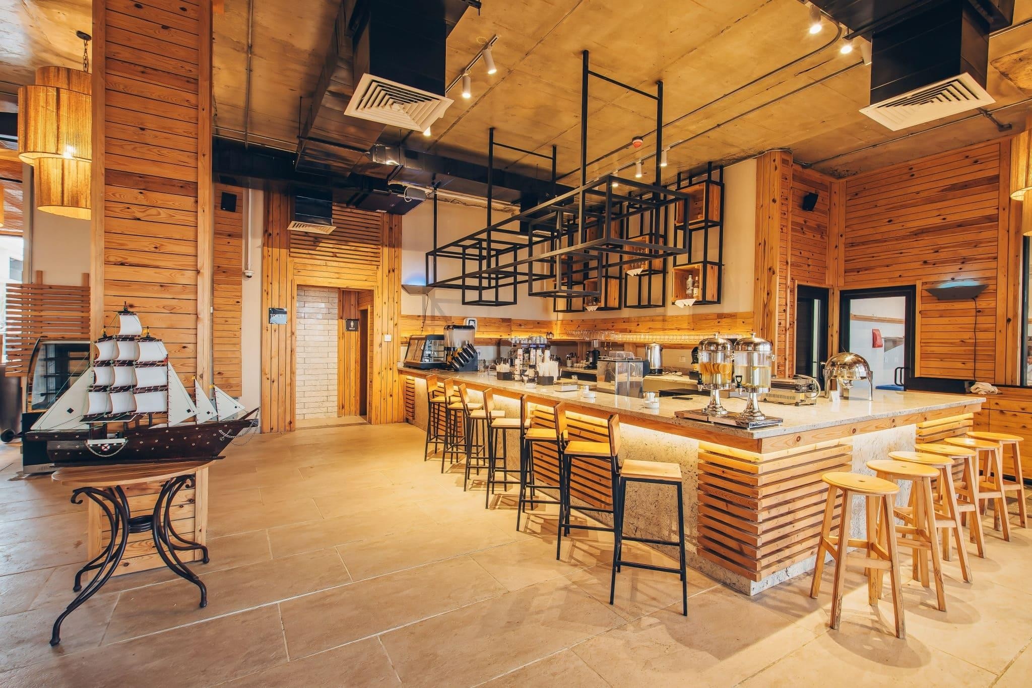 Azur White Resort 17