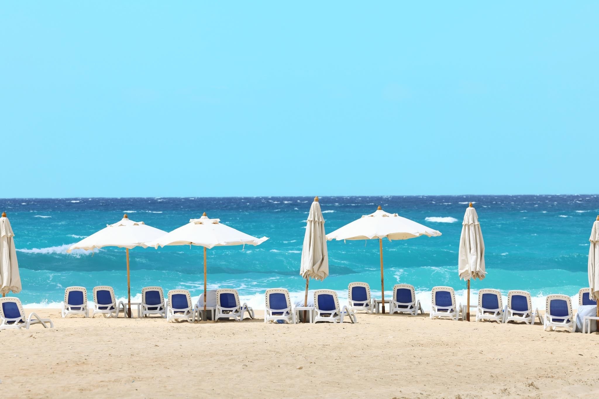 Azur White Resort 25