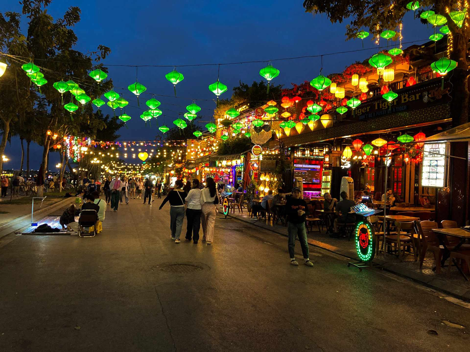 Vietnam v kocke – dračie zuby, cisárske mestá a moderný Saigon 14