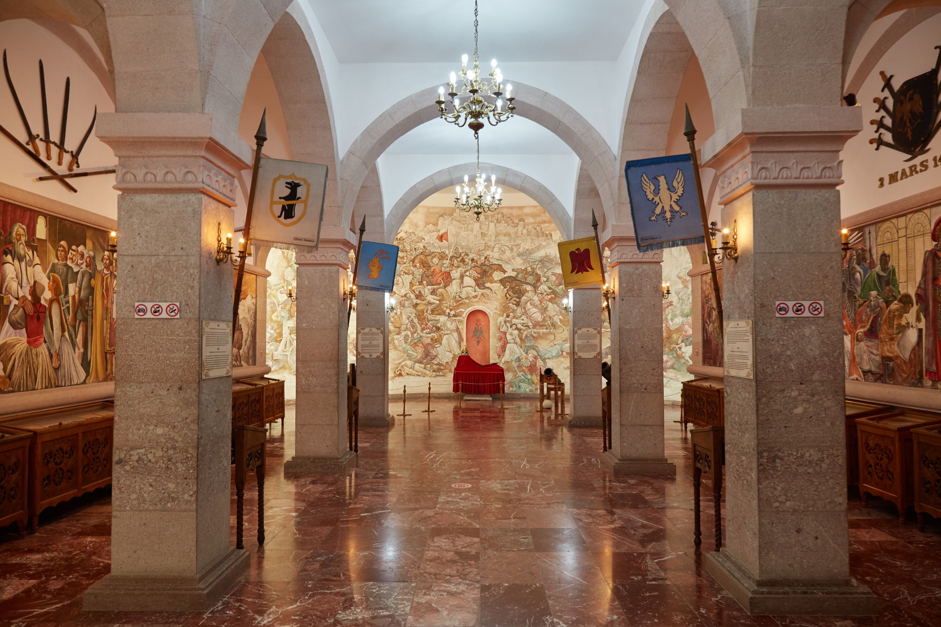 Tirana - pulzujúce srdce Albánska 14