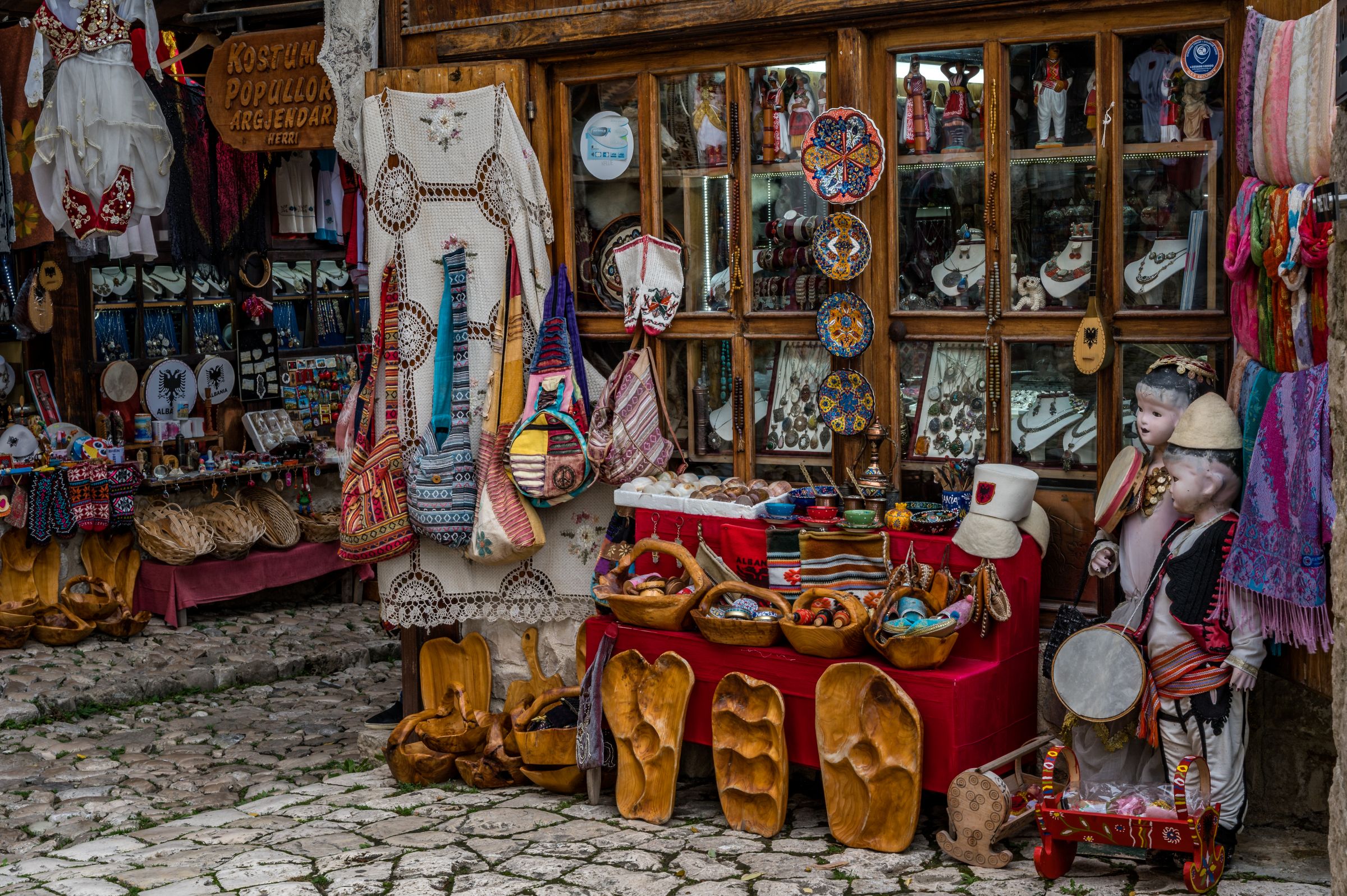 Tirana - pulzujúce srdce Albánska 10