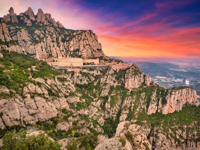 Krásy Katalánska s pobytom pri mori 13