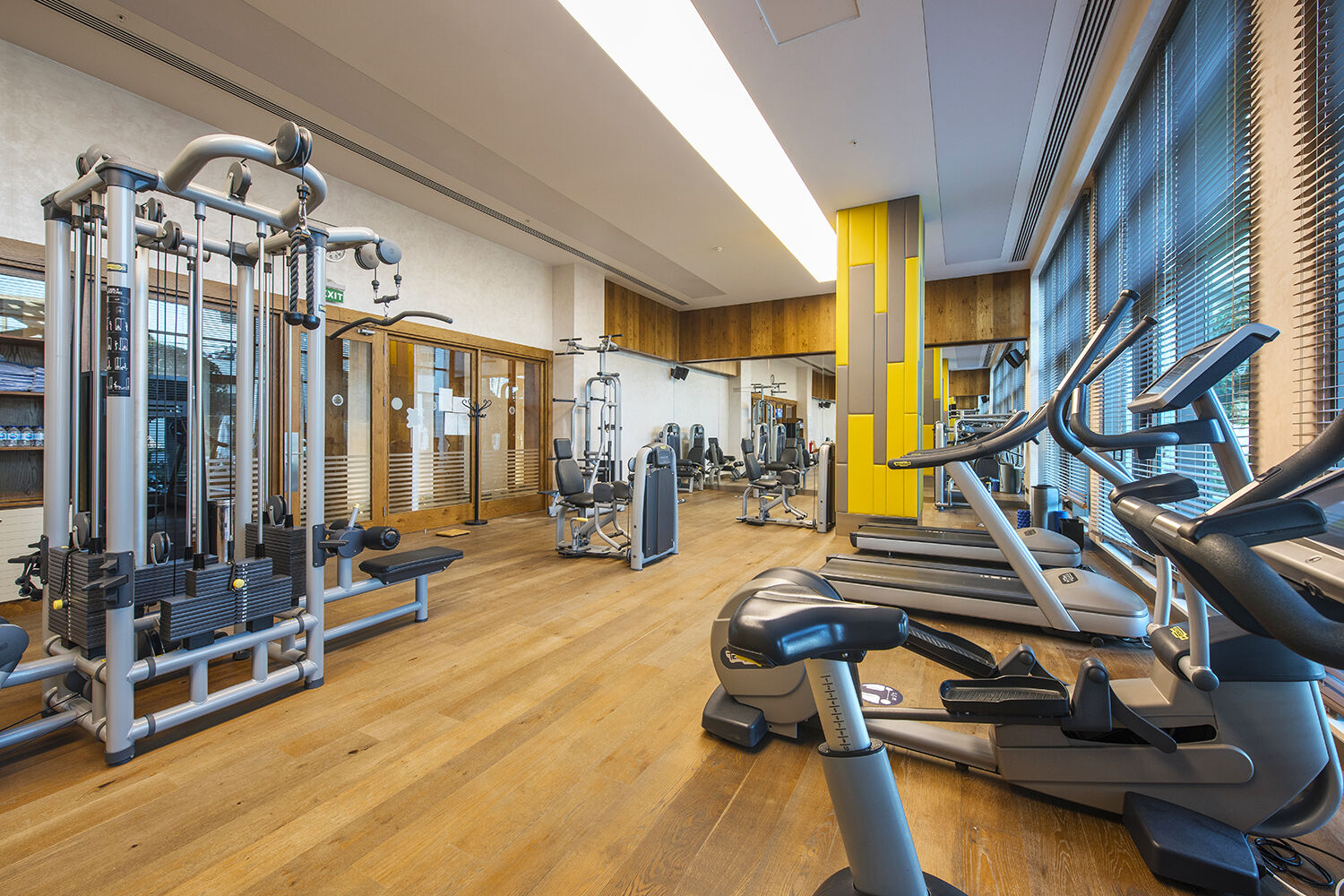 Barut Acanthus & Cennet 22