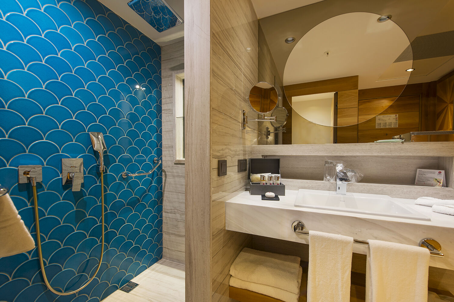 Barut Acanthus & Cennet 11